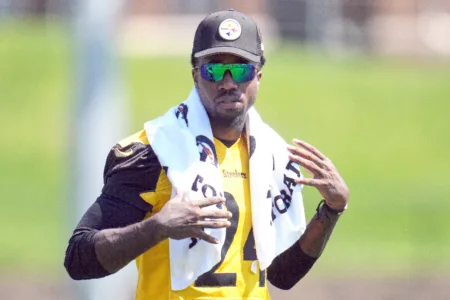 McCarthy: Steelers at contract impasse with Porter